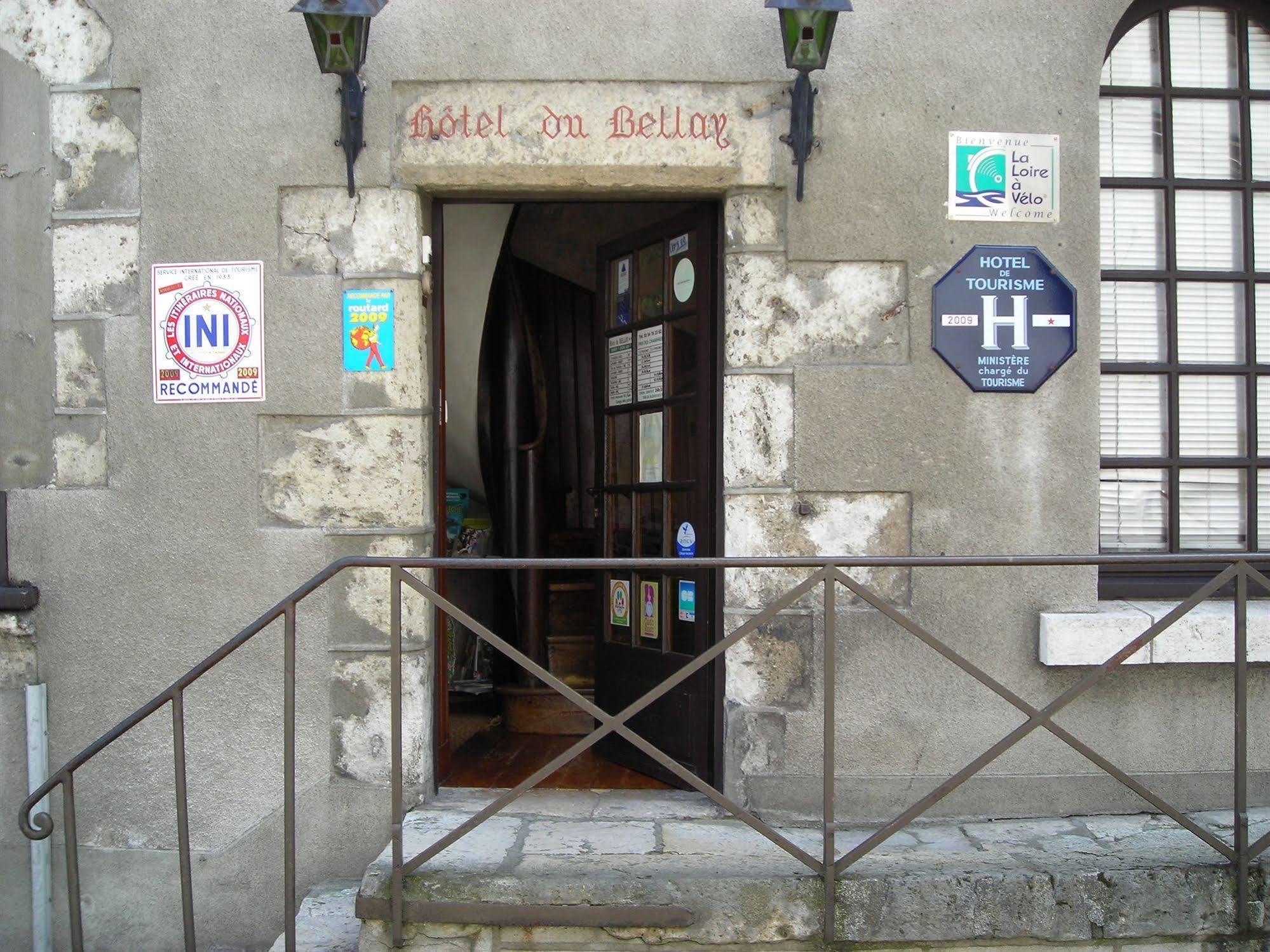 Hotel Du Bellay บลัวส์ ภายนอก รูปภาพ